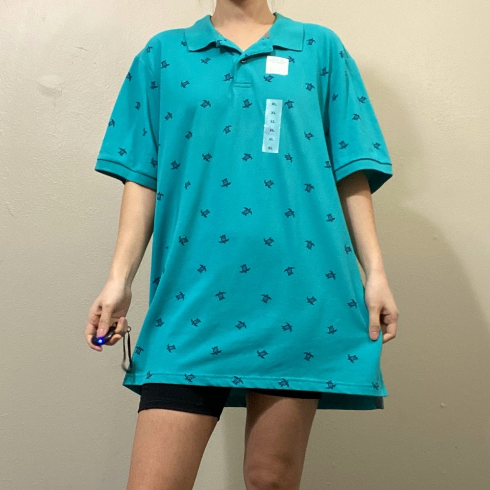 New Old navy turtle short sleeve polo short